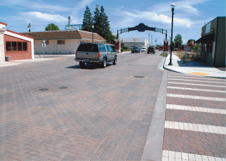 Main Street in historic downtown Ripon features 50,000 sf (4,645 m2) of interlocking concrete pavement.